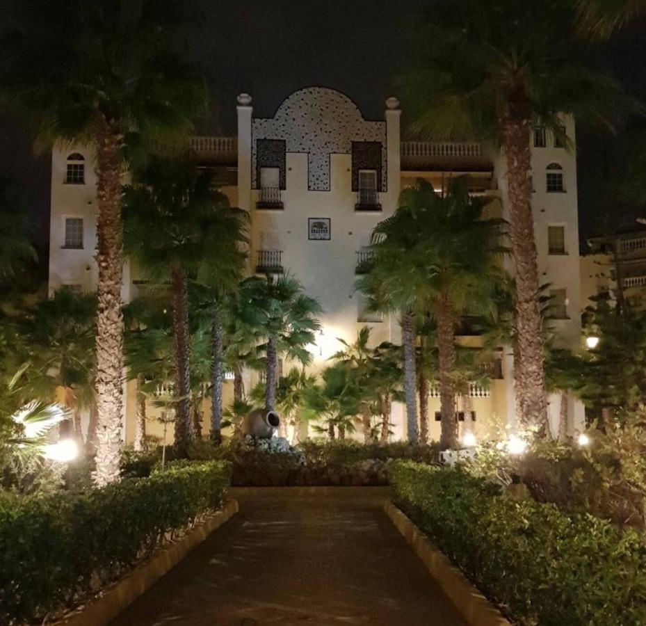 Paradiso - Aldea Del Mar - 300M To Beach ตอร์เรเวียคา ภายนอก รูปภาพ